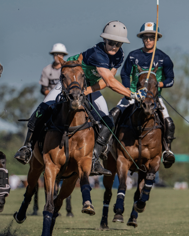 Lee más sobre el artículo La Natividad La Dolfina: En un Partido Emocionante Clasificó a la final del Hurlingham Open 2025