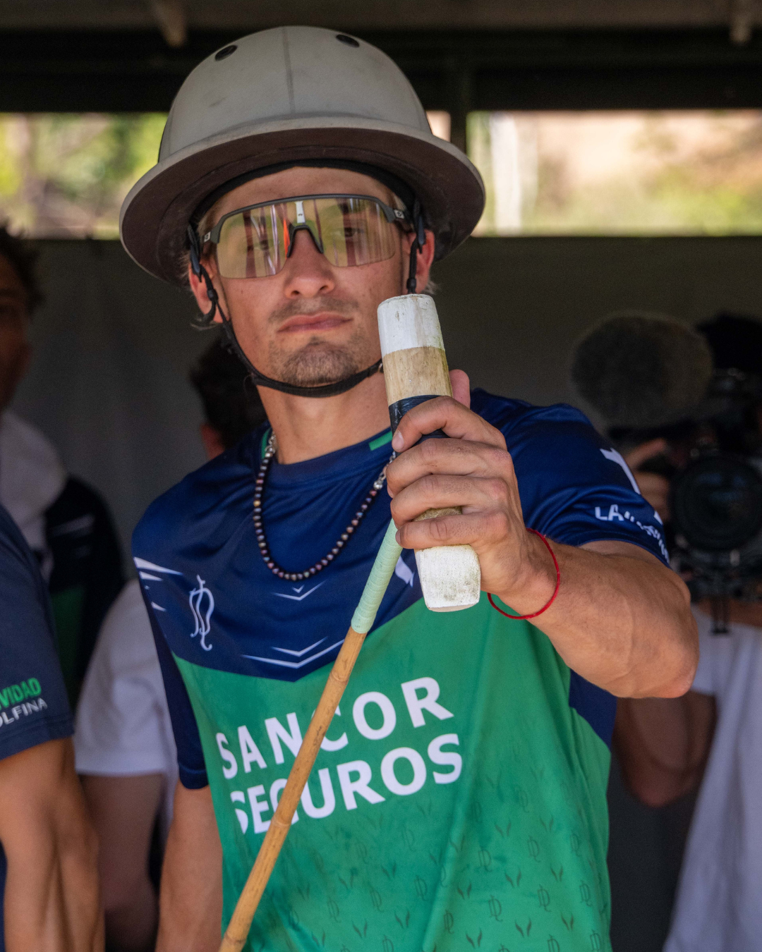 Lee más sobre el artículo El equipamiento del polo: tradición, protección y rendimiento en la cancha